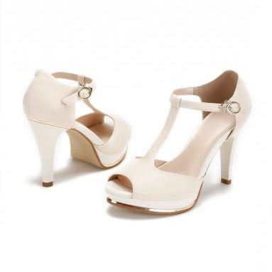 Women sandals
