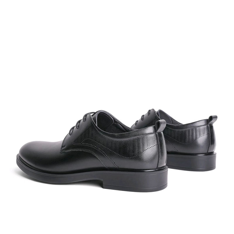 Men's leather shoes